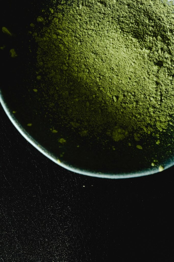 spirulina benefits for hair